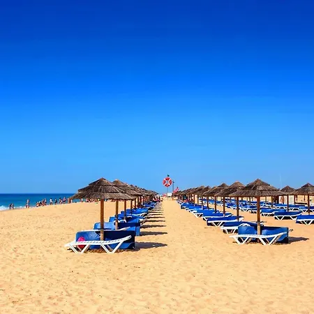 Apartment Alfarrobeira-with Superb Sun Terrace Tavira