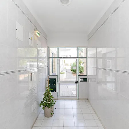 Apartment Alfarrobeira-with Superb Sun Terrace Tavira