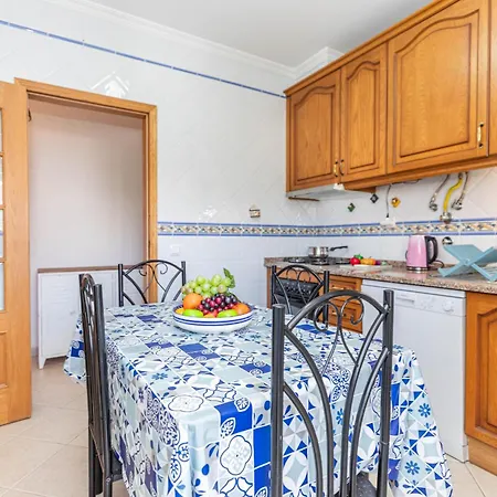 Apartment Alfarrobeira-with Superb Sun Terrace